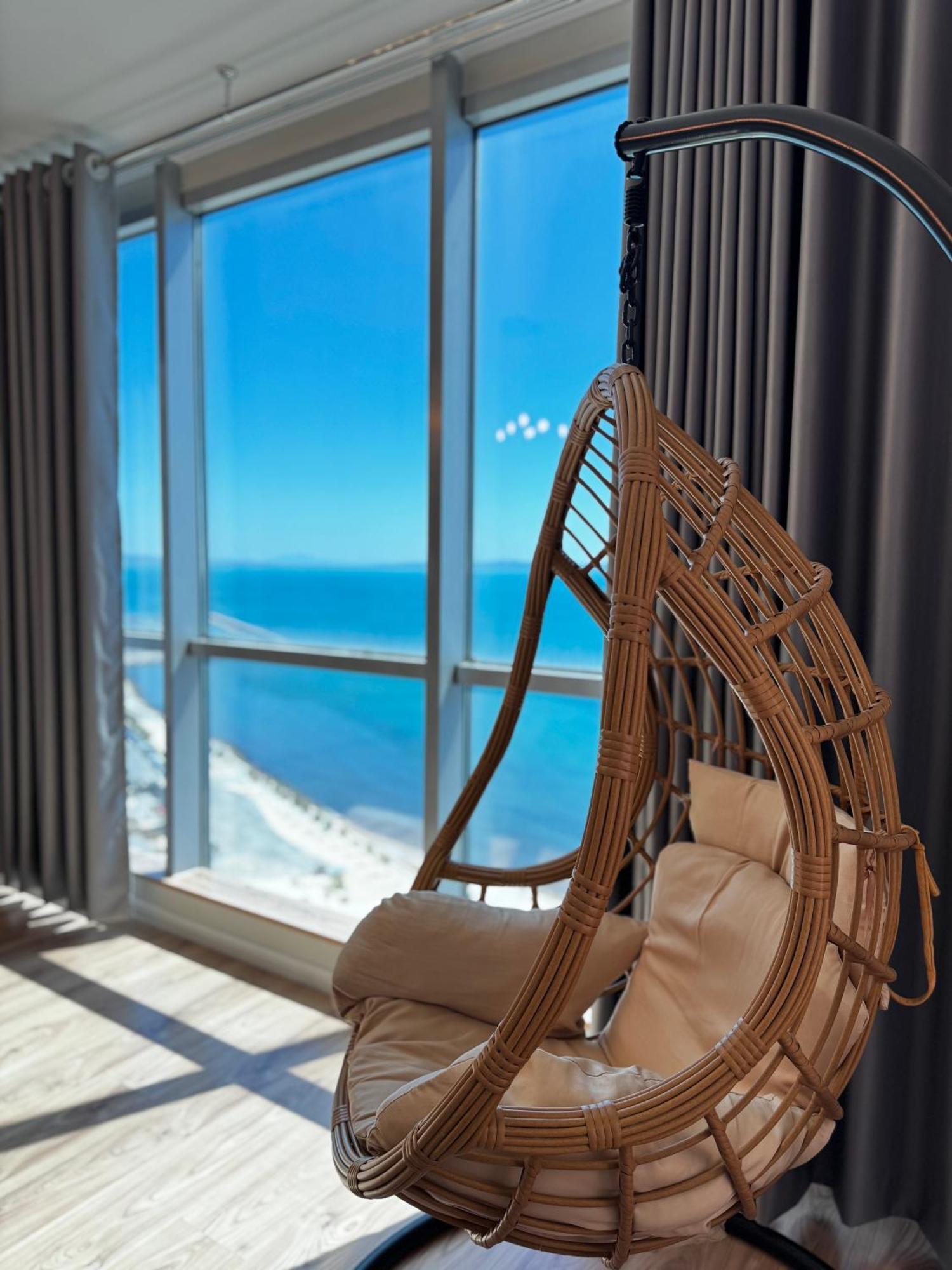 Sky & Sea View Luxury Apartments Durrës Exteriör bild