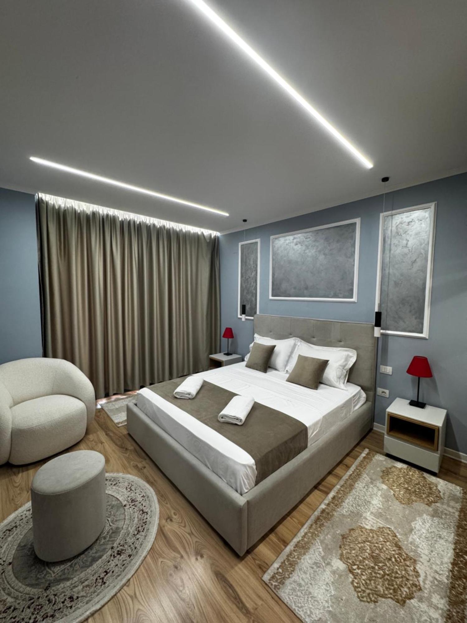 Sky & Sea View Luxury Apartments Durrës Exteriör bild