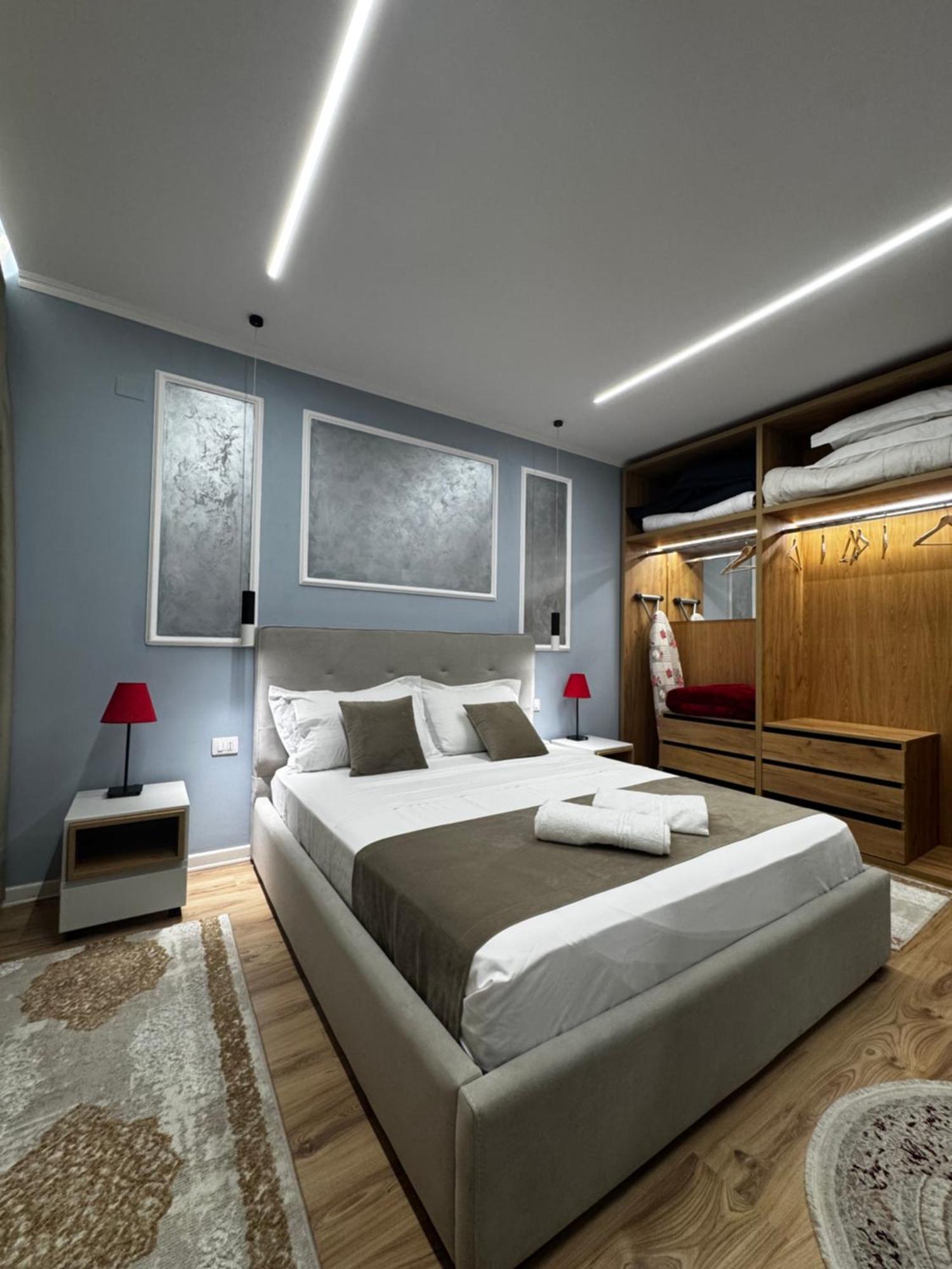 Sky & Sea View Luxury Apartments Durrës Exteriör bild